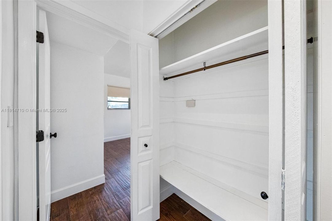 Recently Sold: $699,000 (3 beds, 2 baths, 1532 Square Feet)