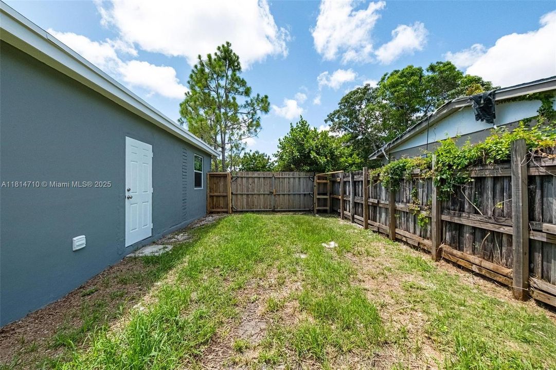 Recently Sold: $699,000 (3 beds, 2 baths, 1532 Square Feet)