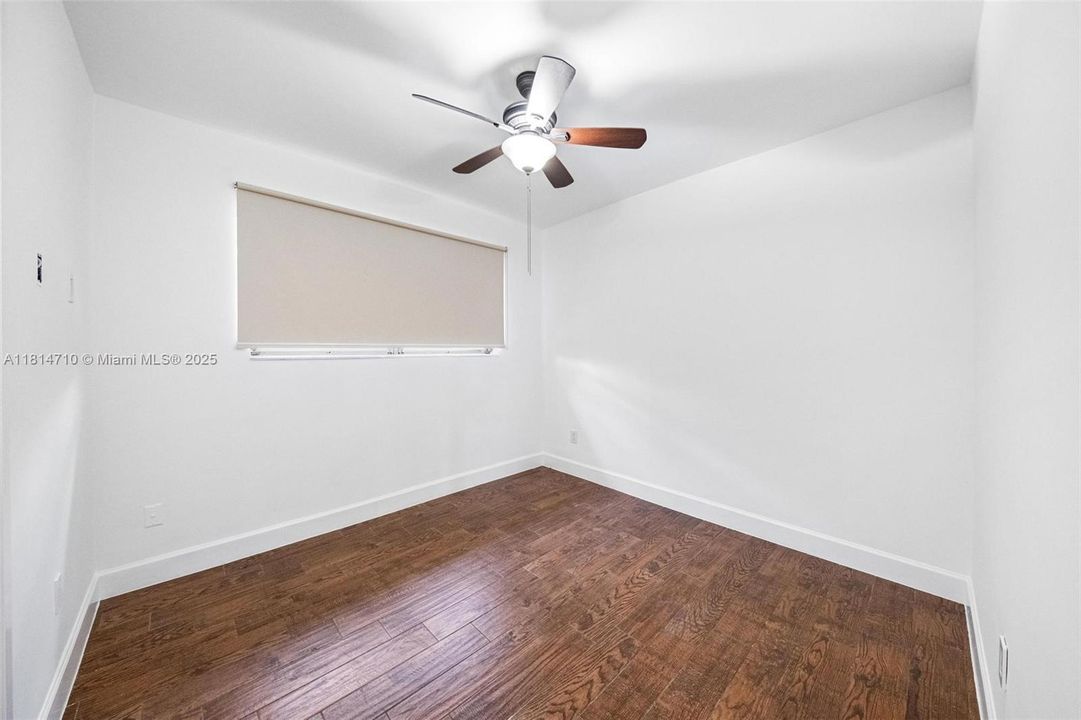 Recently Sold: $699,000 (3 beds, 2 baths, 1532 Square Feet)