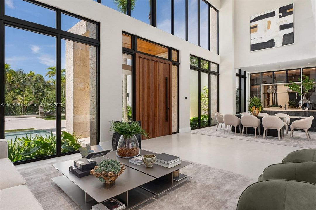 待售: $11,995,000 (8 贝兹, 9 浴室, 9406 平方英尺)