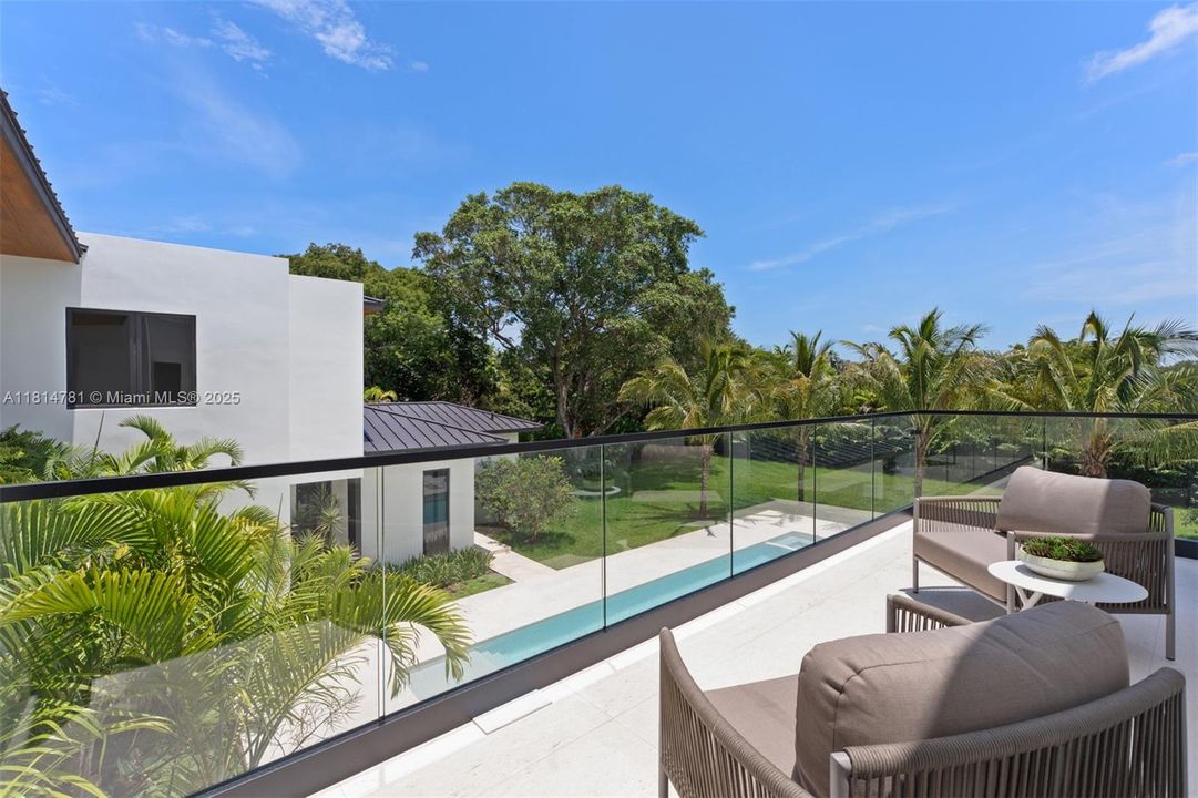 待售: $11,995,000 (8 贝兹, 9 浴室, 9406 平方英尺)