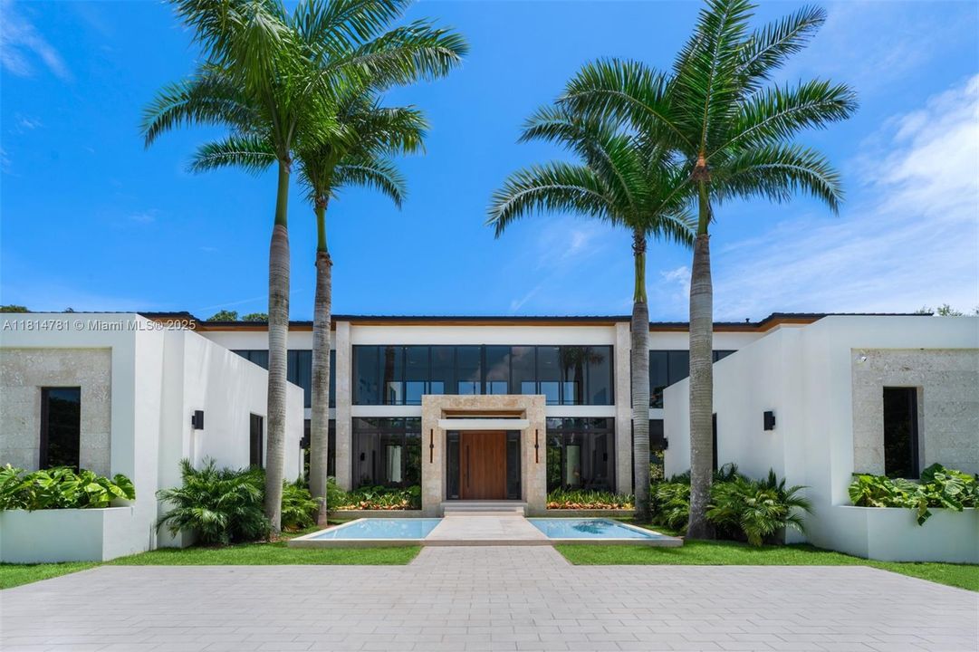 待售: $11,995,000 (8 贝兹, 9 浴室, 9406 平方英尺)