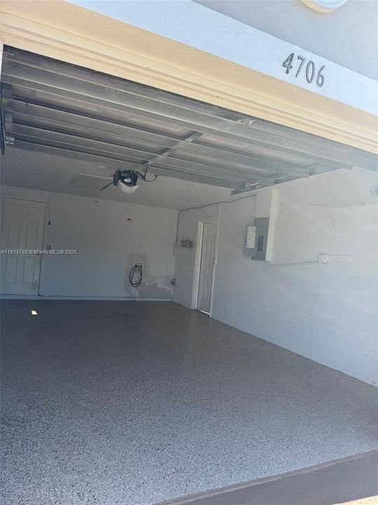 待售: $514,900 (4 贝兹, 2 浴室, 1434 平方英尺)