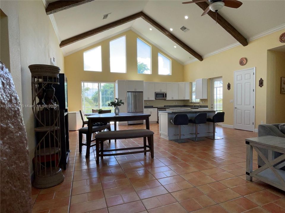 For Sale: $810,000 (4 beds, 2 baths, 2665 Square Feet)