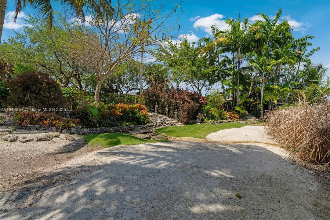 На продажу: $1,800,000 (4 спален, 3 ванн, 2730 Квадратных фут)