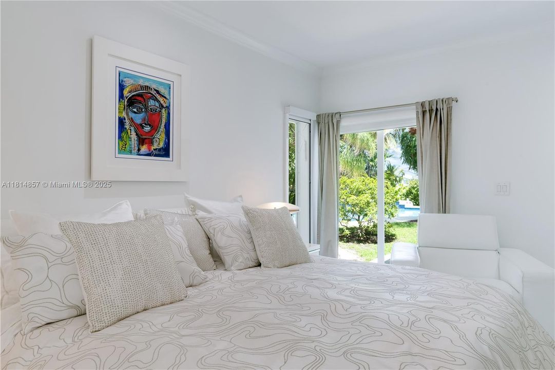 На продажу: $1,800,000 (4 спален, 3 ванн, 2730 Квадратных фут)