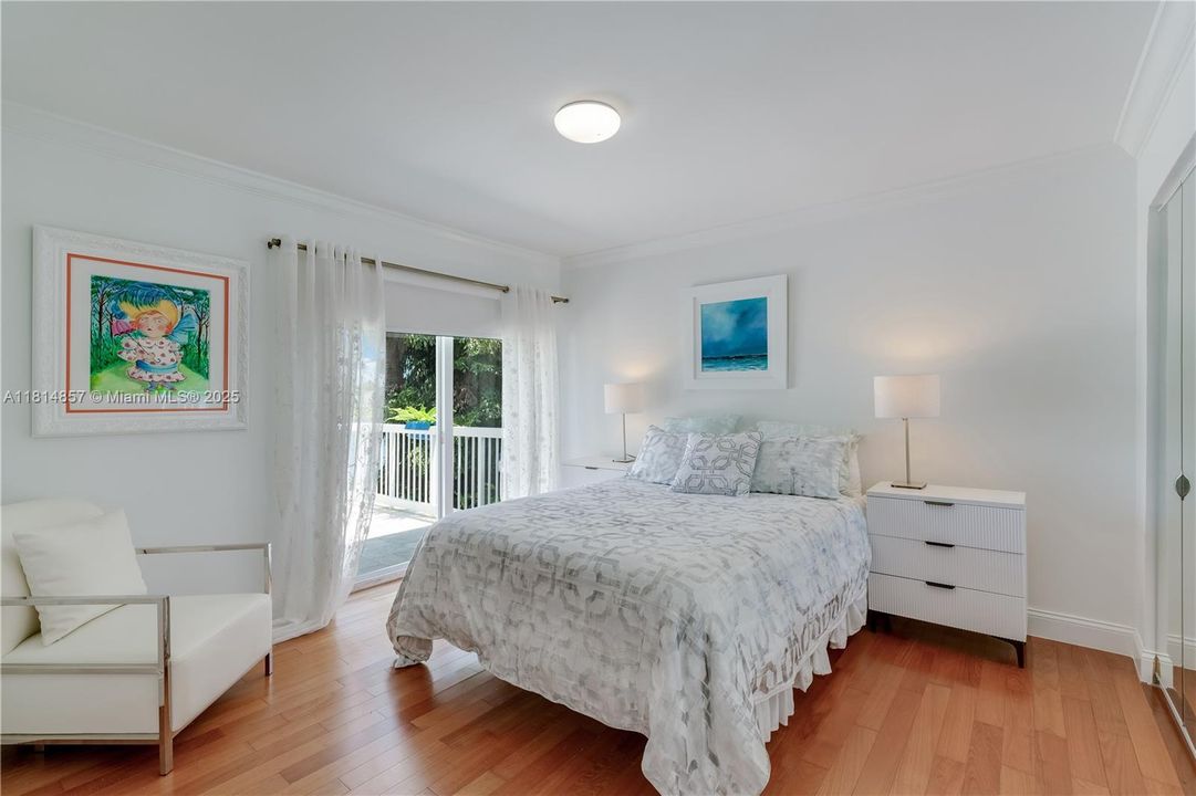 На продажу: $1,800,000 (4 спален, 3 ванн, 2730 Квадратных фут)