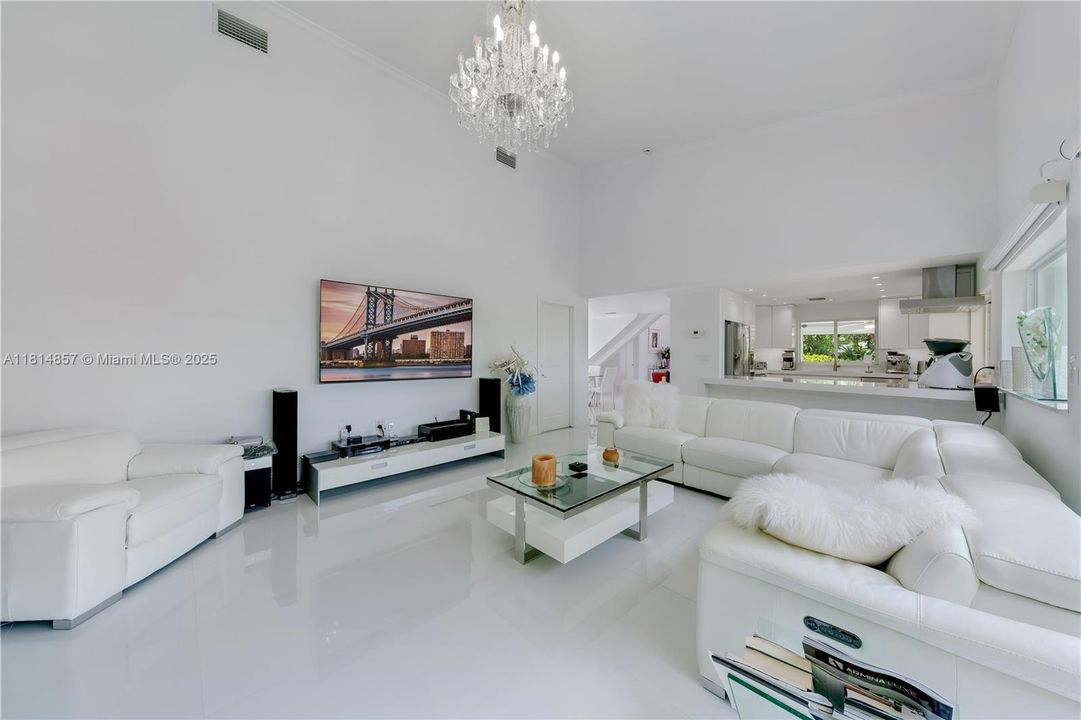 На продажу: $1,800,000 (4 спален, 3 ванн, 2730 Квадратных фут)