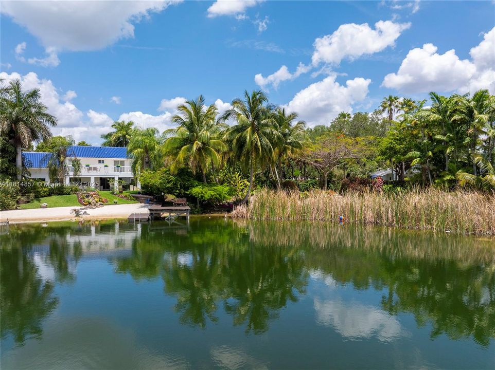 На продажу: $1,800,000 (4 спален, 3 ванн, 2730 Квадратных фут)