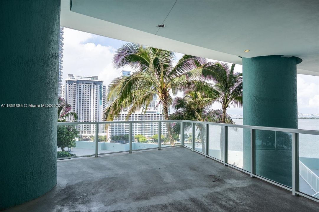 На продажу: $430,000 (1 спален, 1 ванн, 651 Квадратных фут)