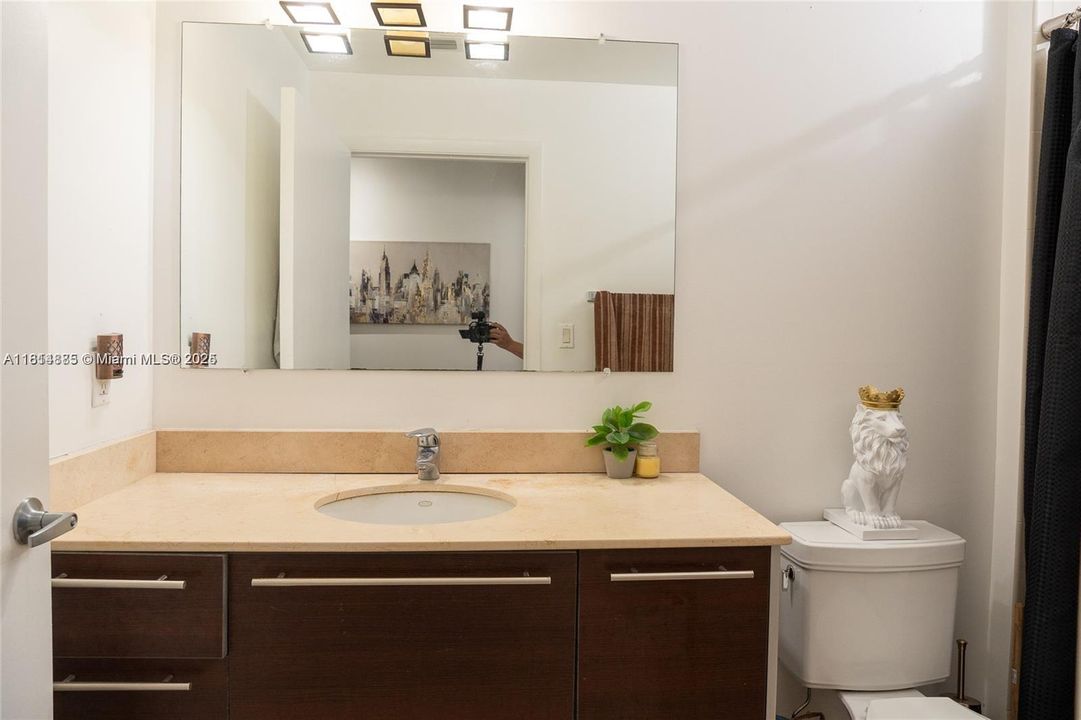 На продажу: $430,000 (1 спален, 1 ванн, 651 Квадратных фут)