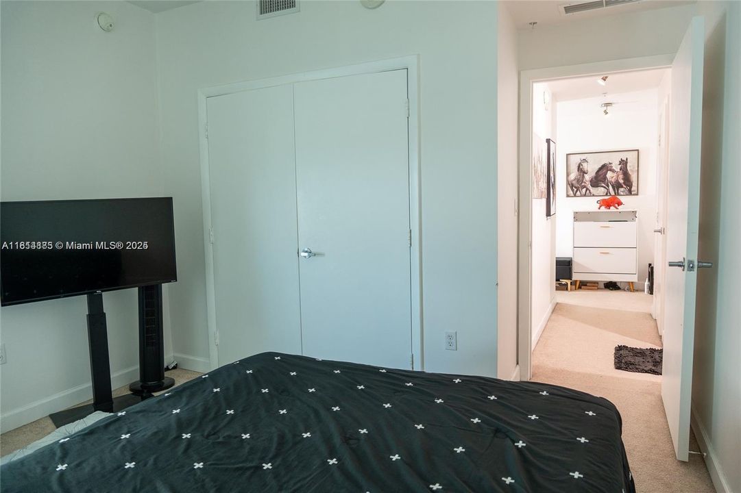 На продажу: $430,000 (1 спален, 1 ванн, 651 Квадратных фут)