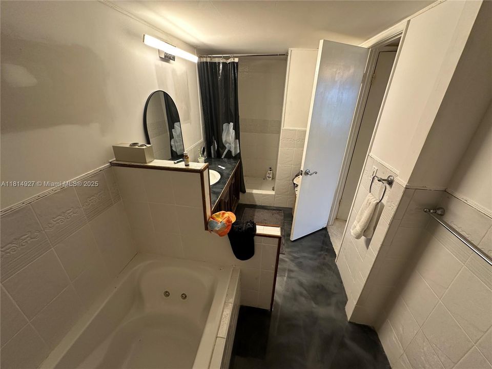 待售: $679,000 (2 贝兹, 2 浴室, 1850 平方英尺)