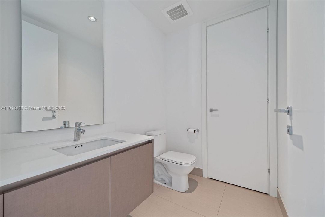 На продажу: $1,795,000 (3 спален, 4 ванн, 2441 Квадратных фут)