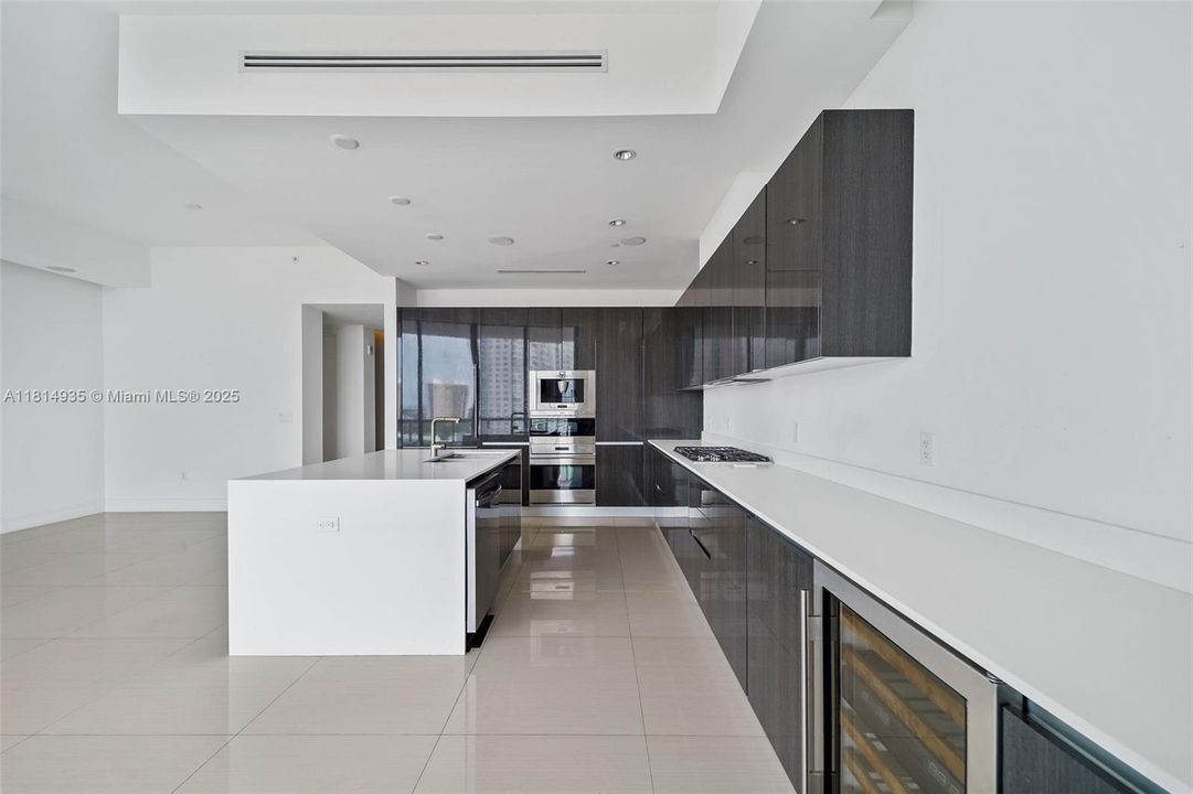 На продажу: $1,795,000 (3 спален, 4 ванн, 2441 Квадратных фут)