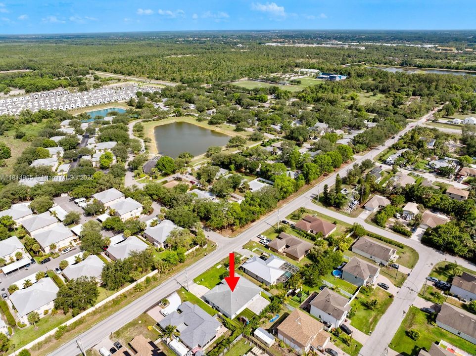 Recently Rented: $3,350 (3 beds, 2 baths, 2191 Square Feet)