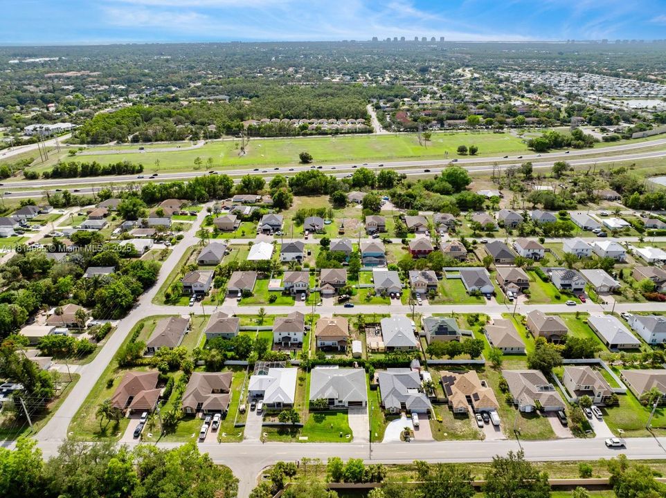 Recently Rented: $3,350 (3 beds, 2 baths, 2191 Square Feet)