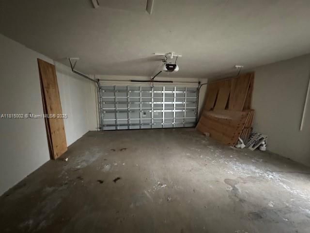 For Sale: $479,000 (3 beds, 2 baths, 2264 Square Feet)