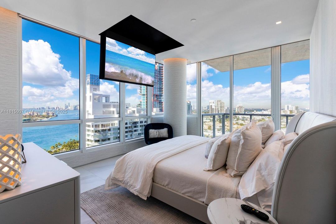 Recientemente alquilado: $38,000 (3 camas, 3 baños, 2122 Pies cuadrados)