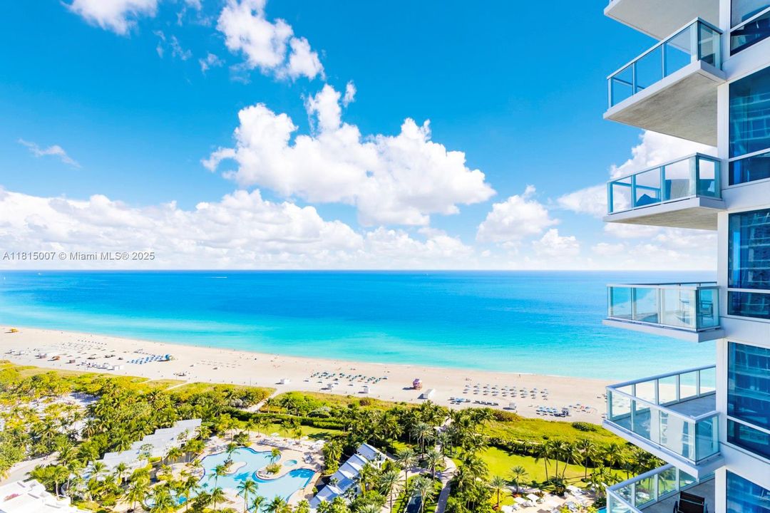 Recientemente alquilado: $38,000 (3 camas, 3 baños, 2122 Pies cuadrados)