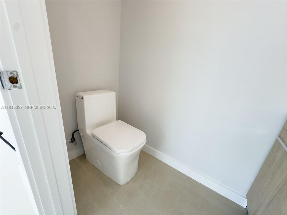 Recently Sold: $820,000 (3 beds, 3 baths, 0 Square Feet)