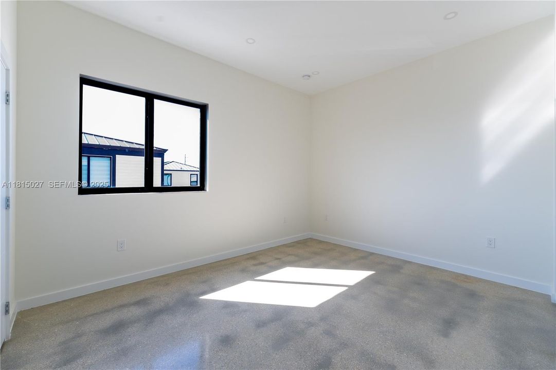 Recently Sold: $820,000 (3 beds, 3 baths, 0 Square Feet)