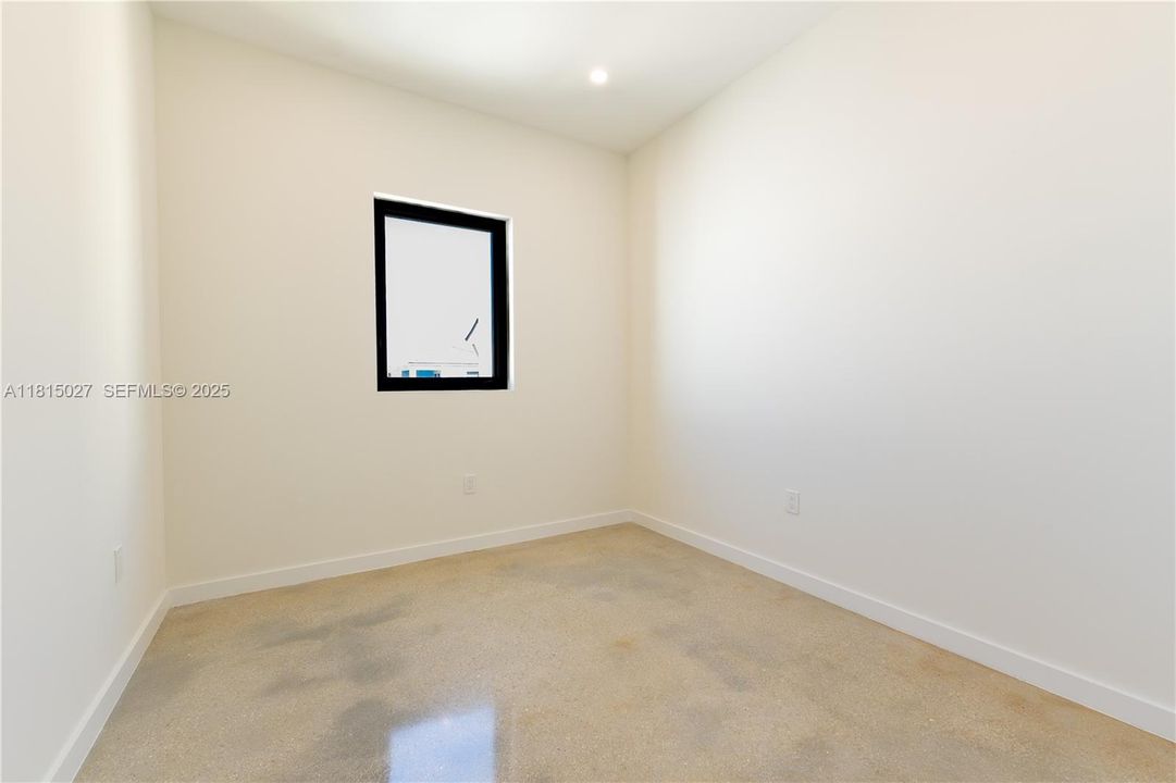 Recently Sold: $820,000 (3 beds, 3 baths, 0 Square Feet)