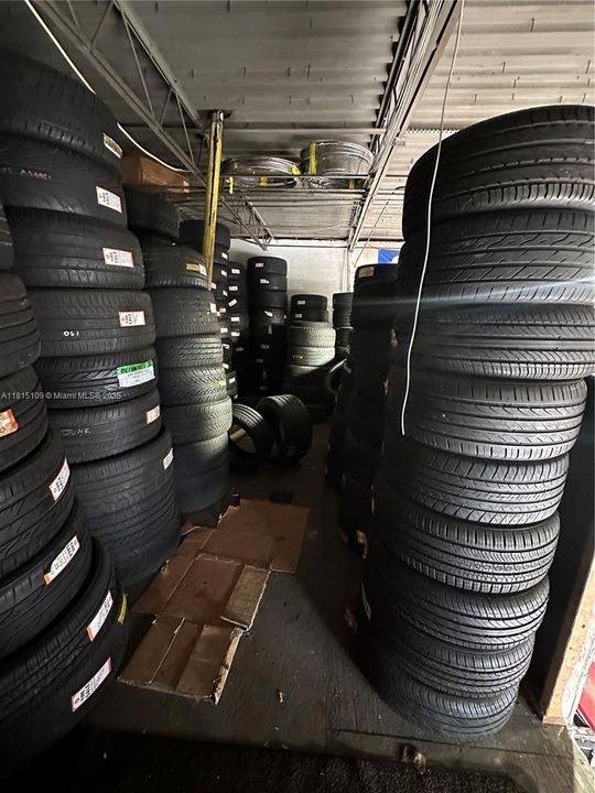 待售: $3,200,000 (0 贝兹, 0 浴室, 0 平方英尺)