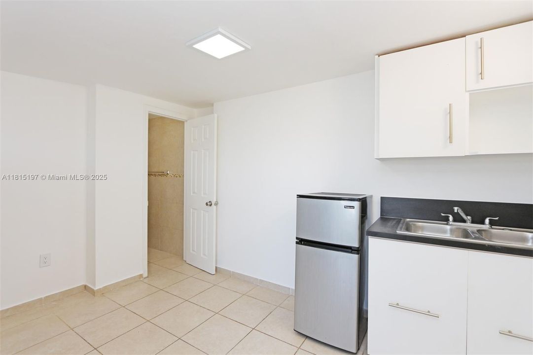 Recently Rented: $850 (0 beds, 1 baths, 0 Square Feet)