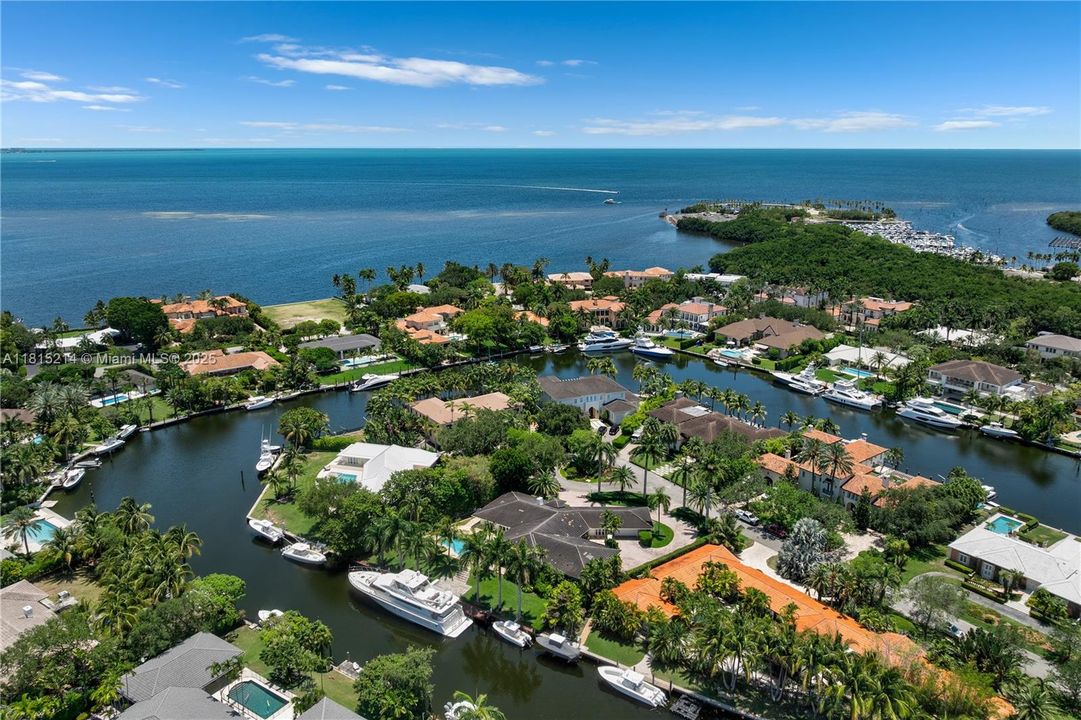 待售: $12,795,000 (6 贝兹, 6 浴室, 4085 平方英尺)