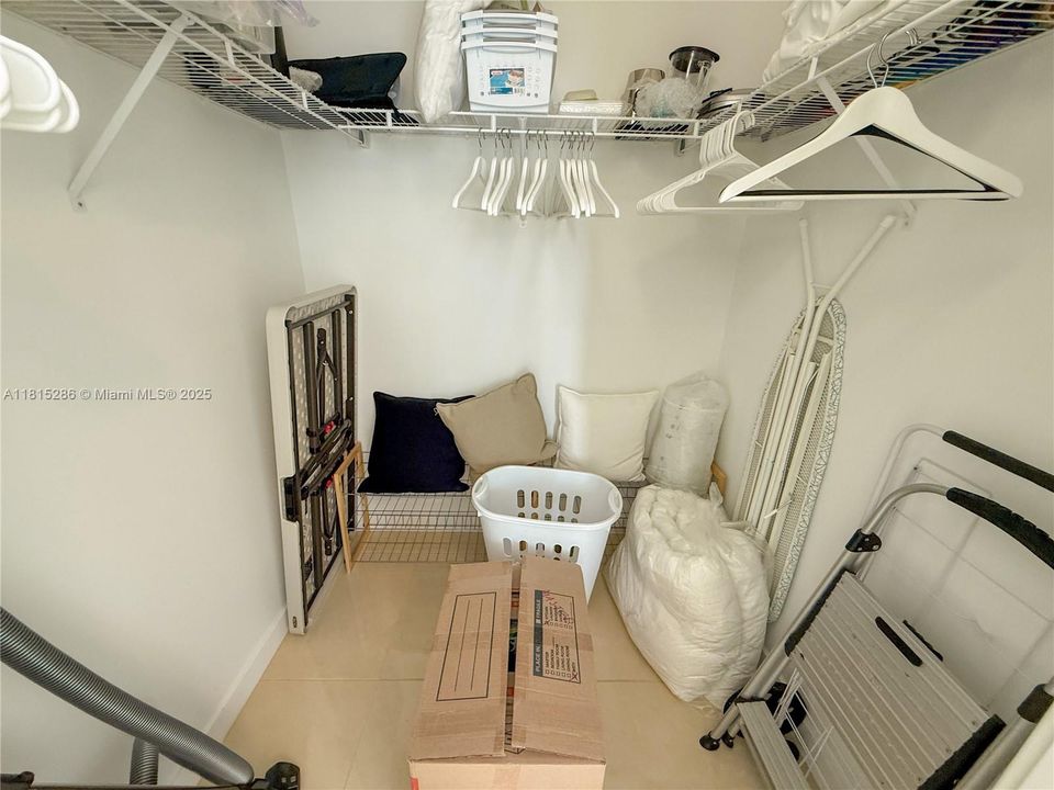 En Venta: $545,000 (2 camas, 2 baños, 1013 Pies cuadrados)