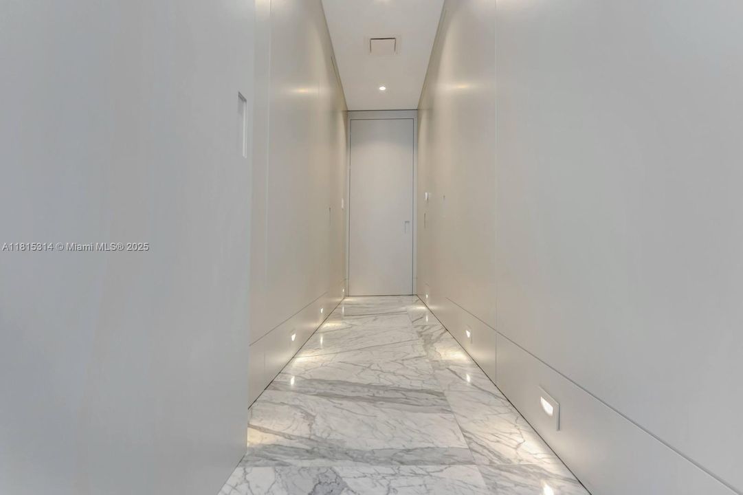 На продажу: $6,449,000 (3 спален, 4 ванн, 2688 Квадратных фут)