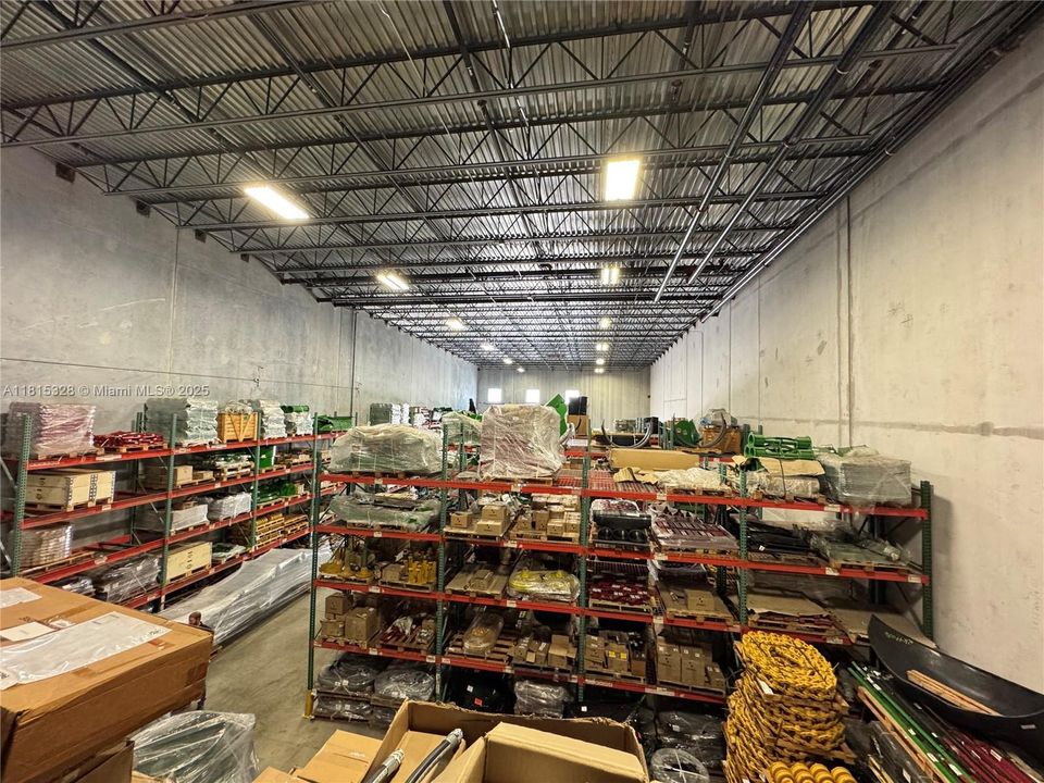 待售: $3,742,000 (0 贝兹, 0 浴室, 0 平方英尺)