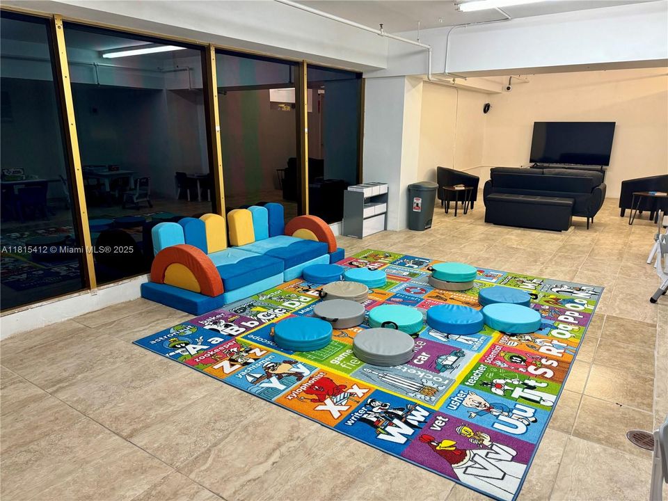 kids play room