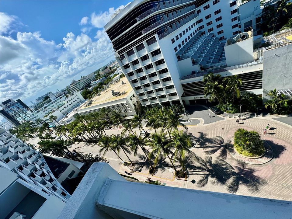 Recently Sold: $645,000 (1 beds, 1 baths, 675 Square Feet)