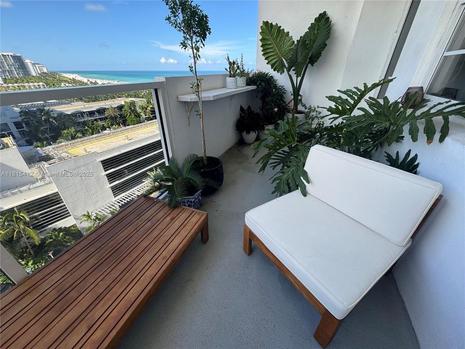 Recently Sold: $645,000 (1 beds, 1 baths, 675 Square Feet)