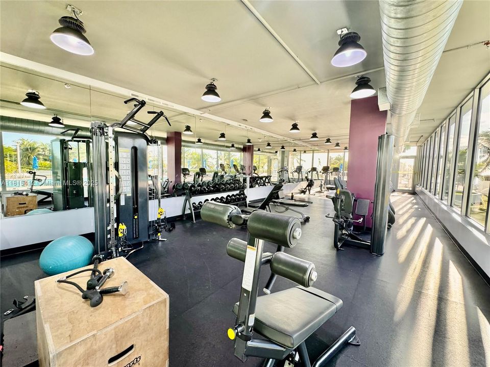 Recently Sold: $645,000 (1 beds, 1 baths, 675 Square Feet)