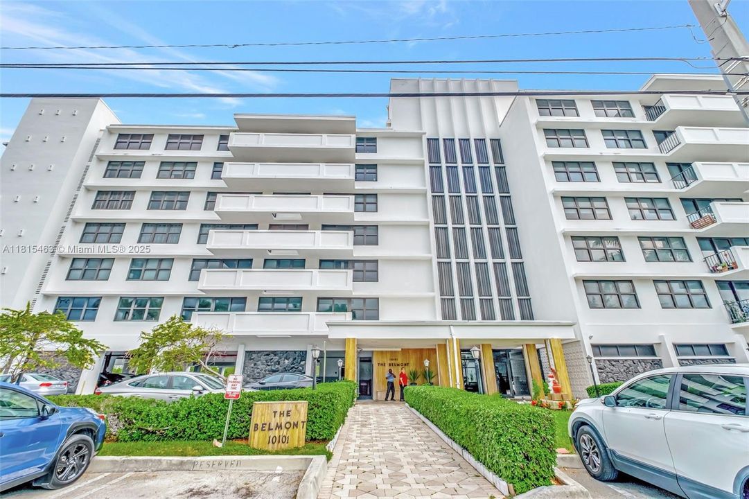 На продажу: $475,000 (2 спален, 2 ванн, 1300 Квадратных фут)