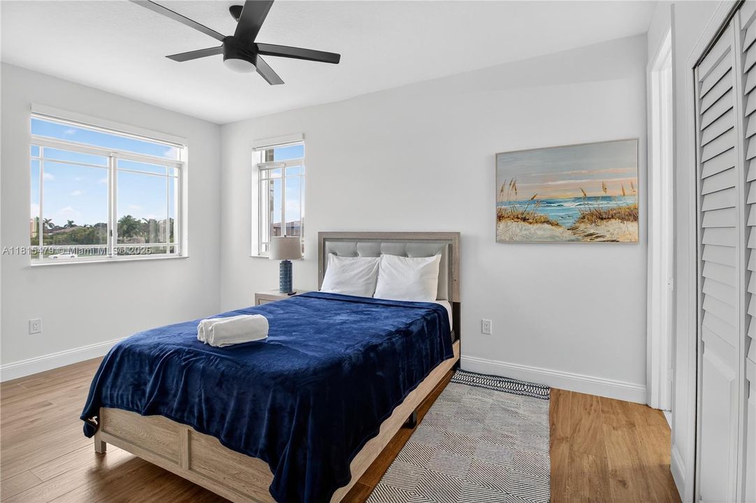 For Sale: $1,370,000 (5 beds, 4 baths, 3371 Square Feet)