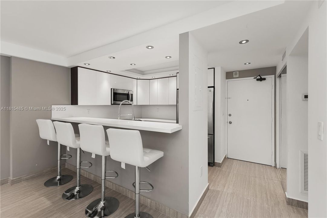 Недавно продано: $419,000 (1 спален, 1 ванн, 655 Квадратных фут)