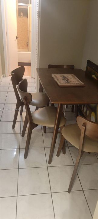 For Sale: $118,888 (1 beds, 1 baths, 620 Square Feet)