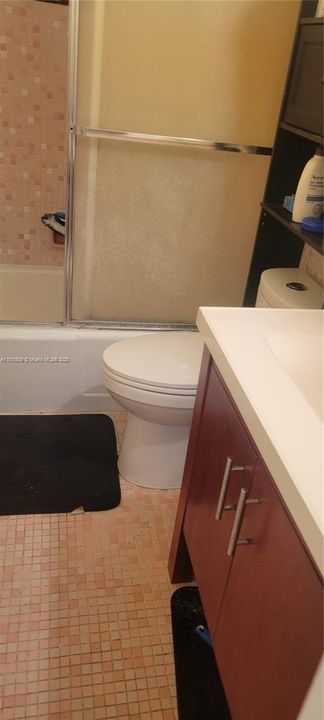 For Sale: $118,888 (1 beds, 1 baths, 620 Square Feet)