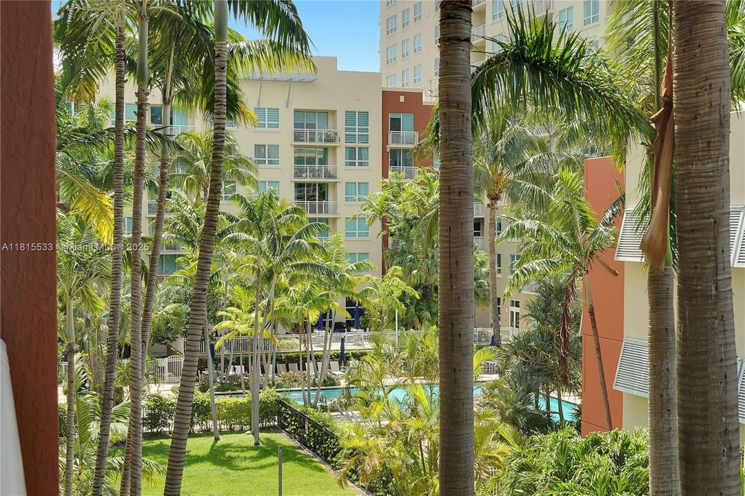 На продажу: $369,000 (1 спален, 1 ванн, 723 Квадратных фут)