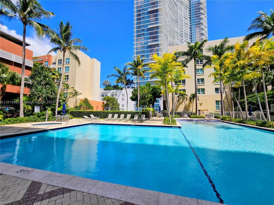 На продажу: $369,000 (1 спален, 1 ванн, 723 Квадратных фут)