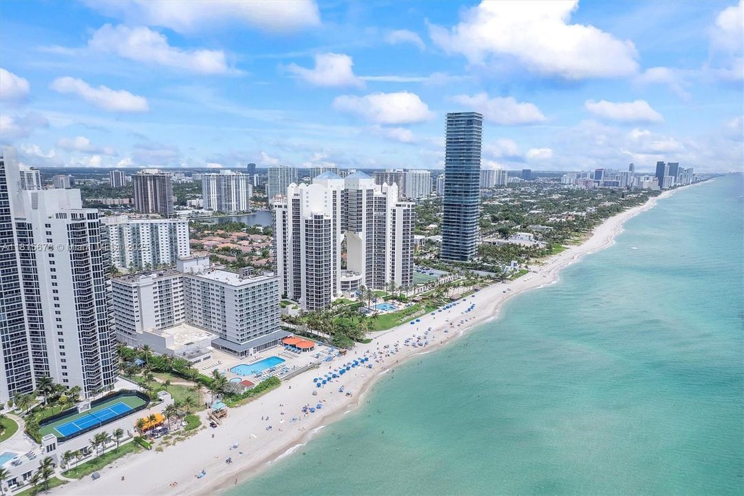 На продажу: $160,000 (1 спален, 1 ванн, 360 Квадратных фут)