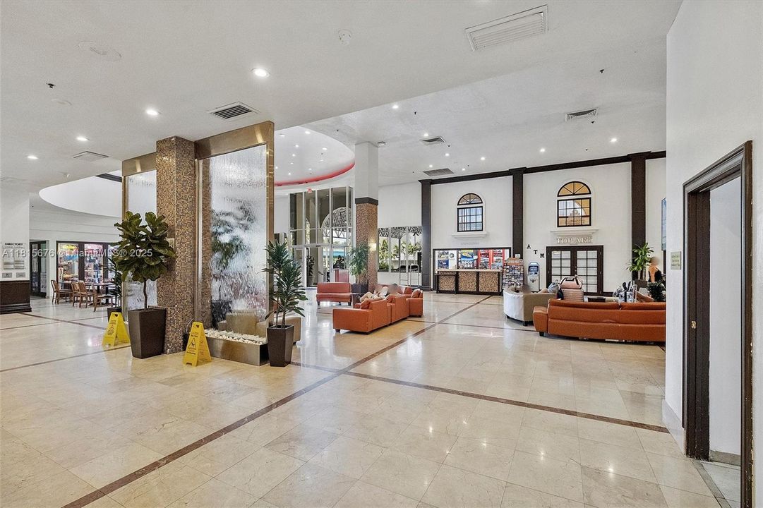 На продажу: $160,000 (1 спален, 1 ванн, 360 Квадратных фут)