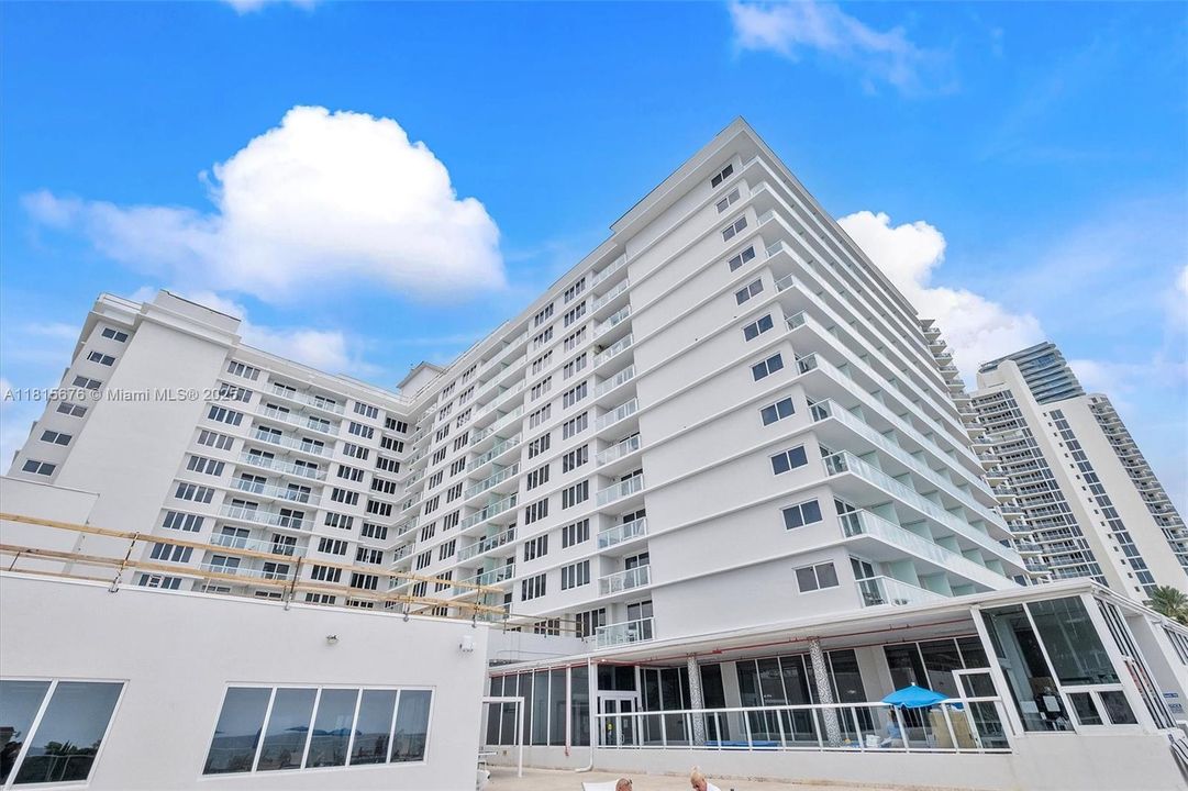 На продажу: $160,000 (1 спален, 1 ванн, 360 Квадратных фут)