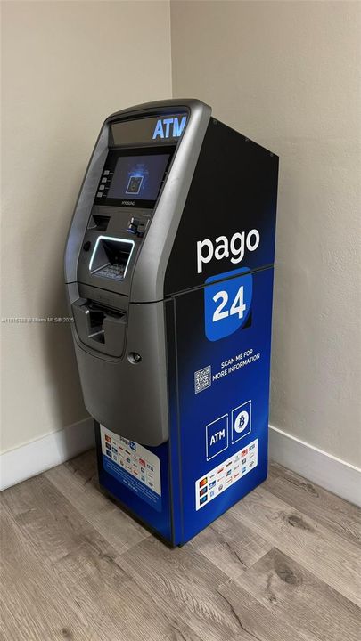 Recently Sold: $710,000 (2 beds, 2 baths, 1650 Square Feet)