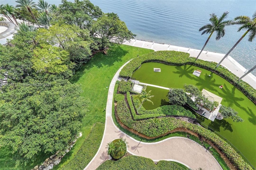 待售: $2,000,000 (3 贝兹, 3 浴室, 2580 平方英尺)