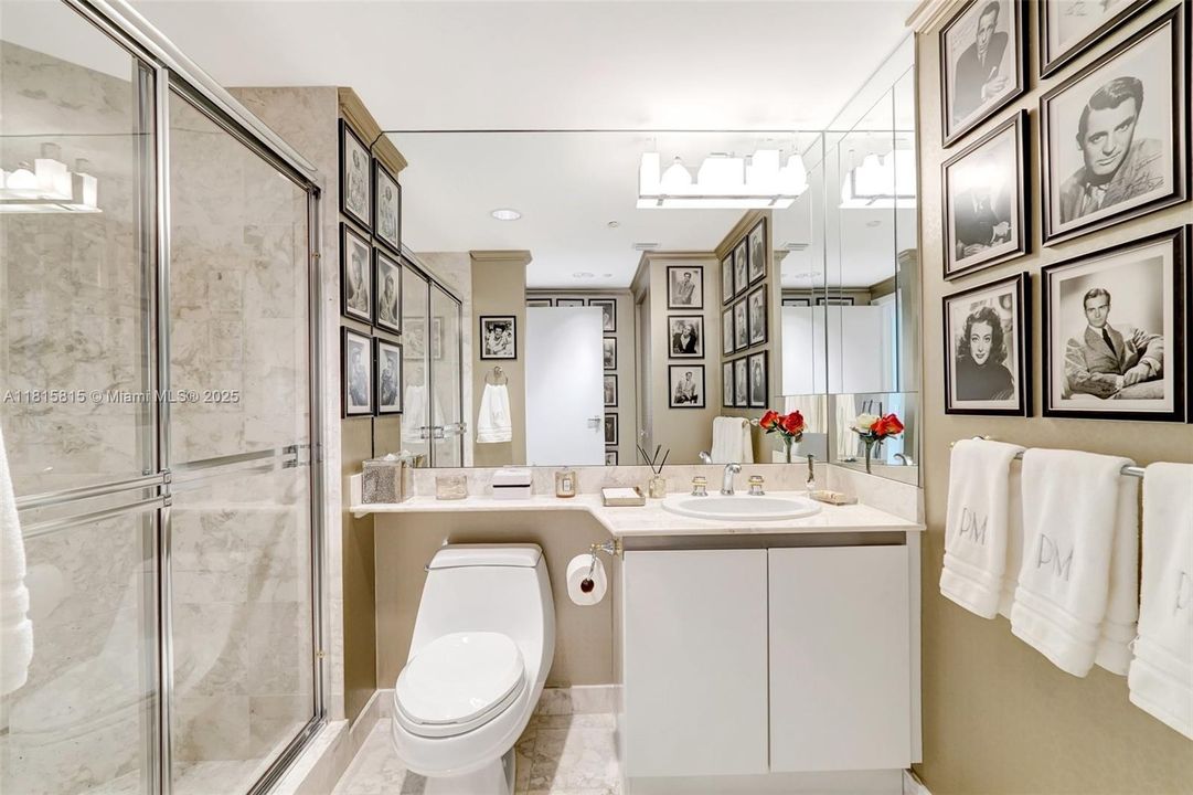 待售: $2,000,000 (3 贝兹, 3 浴室, 2580 平方英尺)